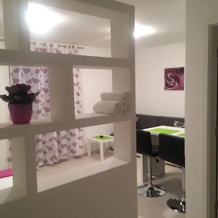 Apartment Lana *