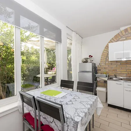 Apartment Lana Vodice